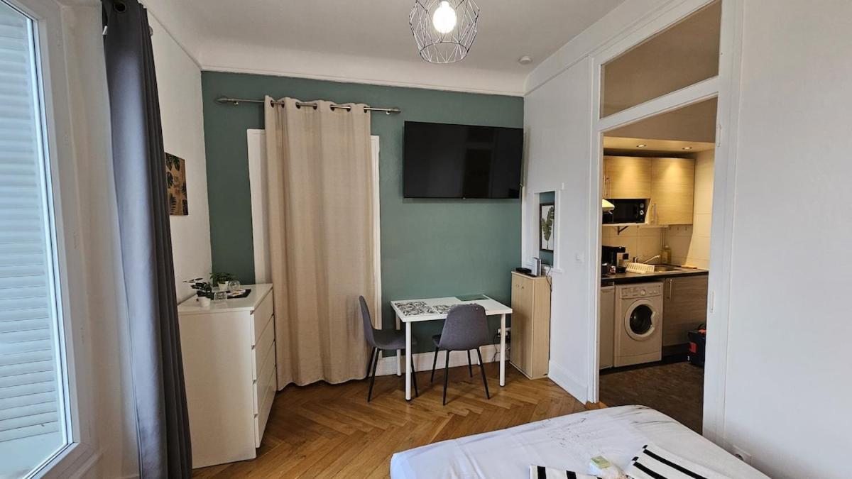 Calme, Piscine - Proche Thermes Et Centre Appartement Aix-les-Bains