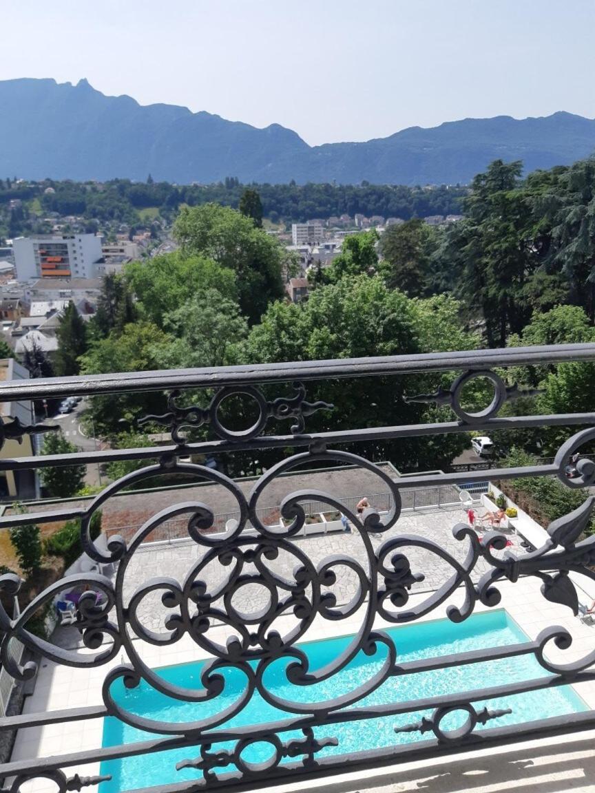 Calme, Piscine - Proche Thermes Et Centre Apartment